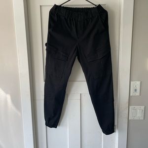 YOUNG FABULOUS AND BROKE BLACK JOGGERS!!!